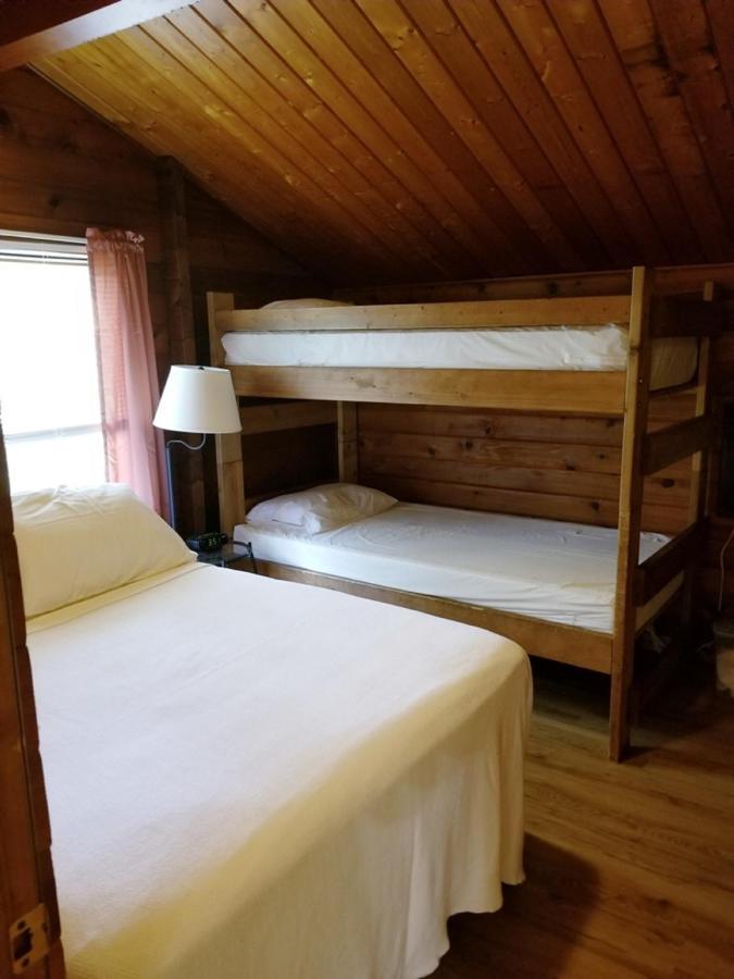 Lake Texoma Camping Resort Cabin 8 Willow Spring Extérieur photo