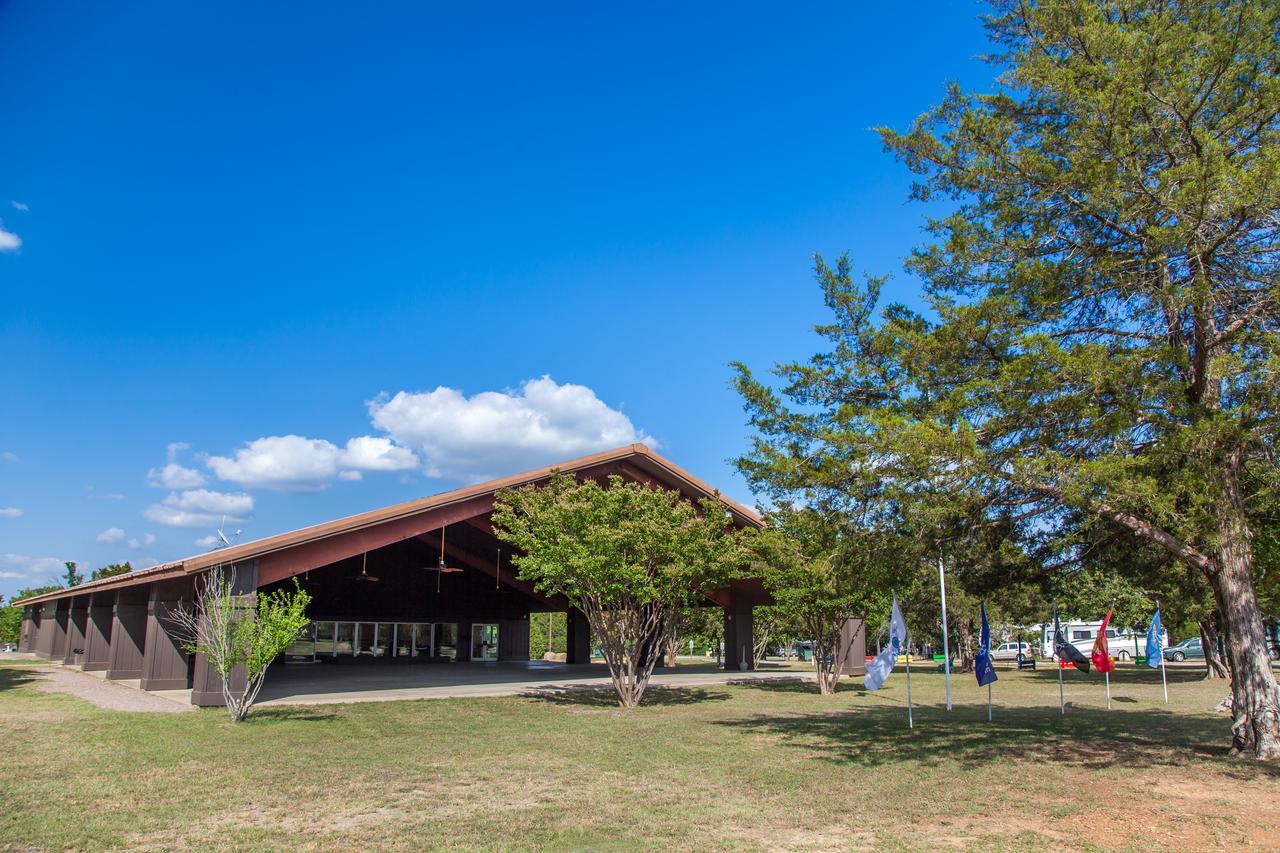 Lake Texoma Camping Resort Cabin 8 Willow Spring Extérieur photo